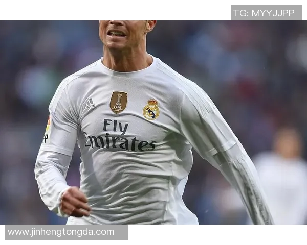 尤文图斯足球队的传奇球星与历史性贡献盘点